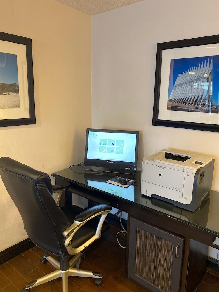 Spark By Hilton Colorado Springs I 25 Central Zewnętrze zdjęcie